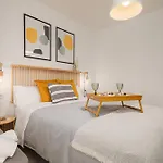 Nordik Rooms Urban - Trinidad \