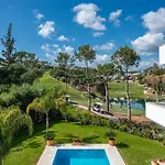 12 Guests - Prime Golf Villa Oasis - Malaga Host