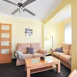 Holidays2Malaga Hermosilla 3 dormitorios&parking Wifi Fibra 600 MG