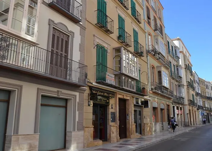 Malaga Management - Calle Carreteria