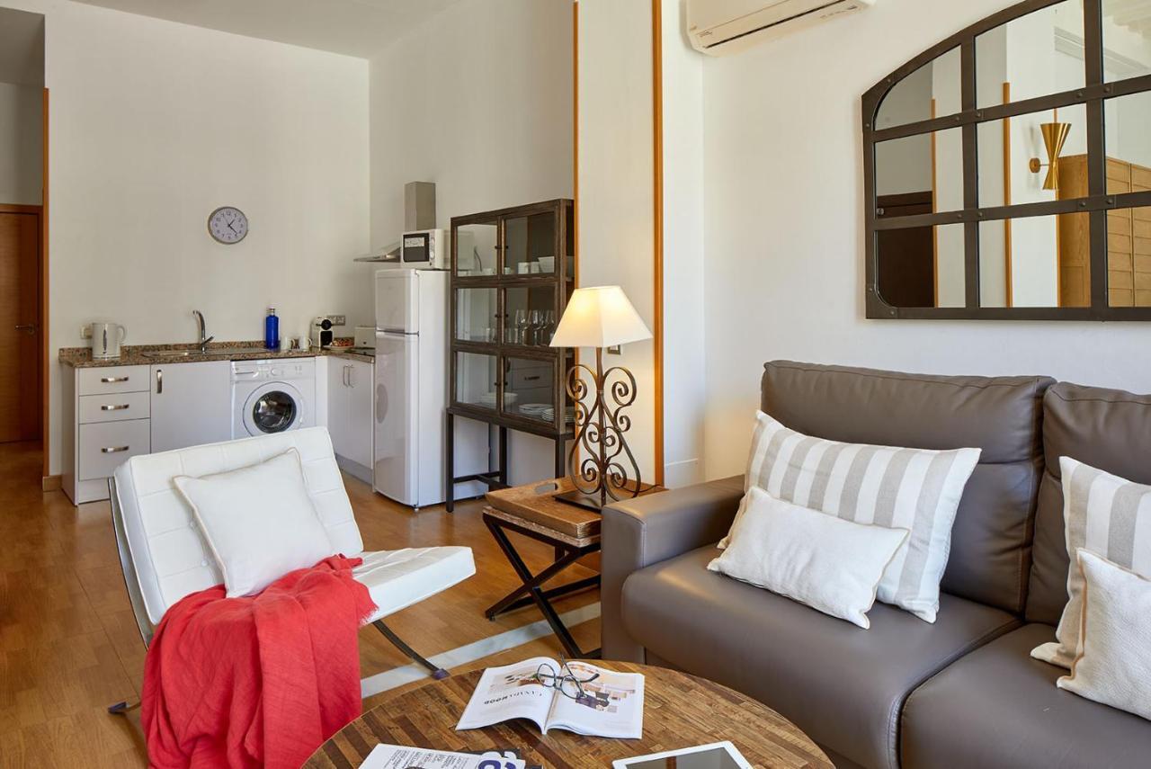 Lodgingmalaga Plaza Constitucion Apartamento Málaga