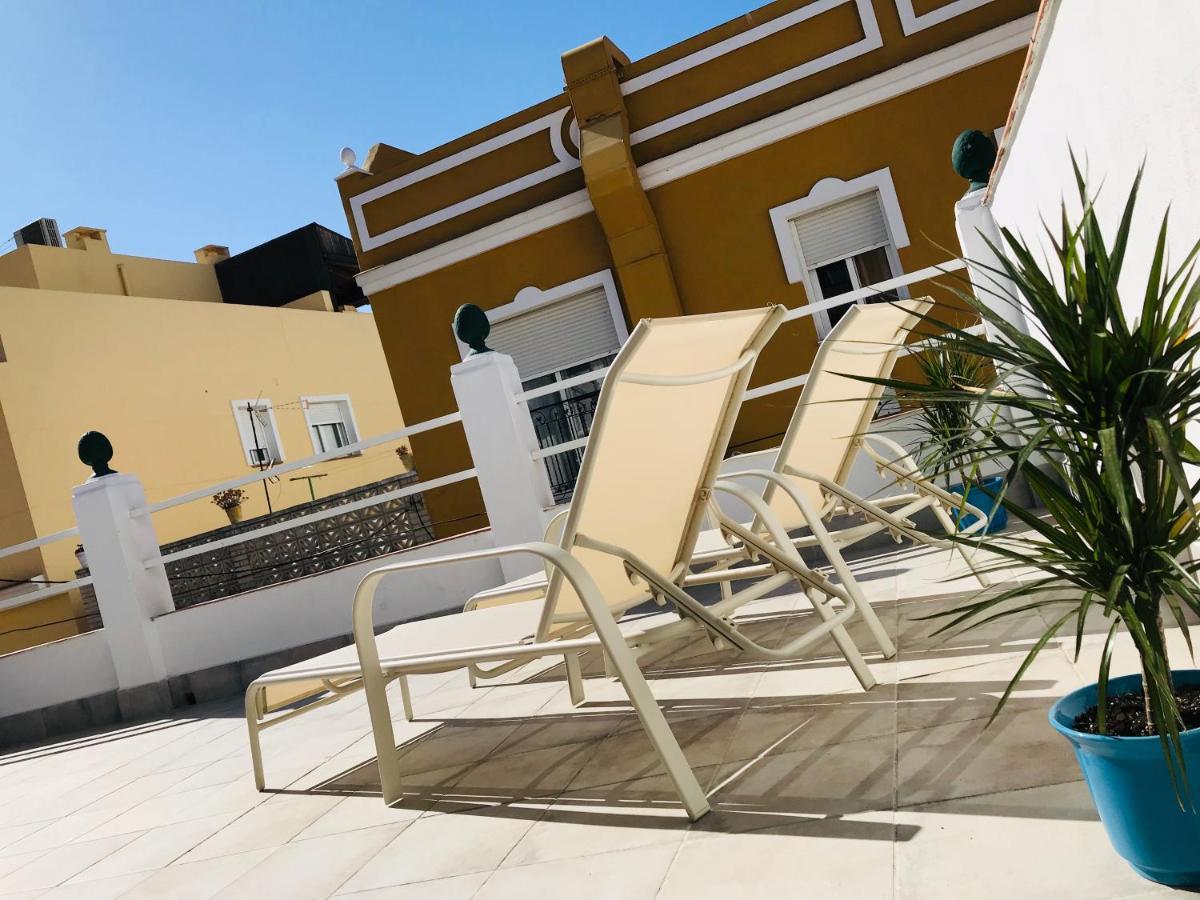 House, 2 Bikes, 2 Children's Bikes, Wifi, Big Terrace, Bbq, Family, Childfriendly Holiday home *
