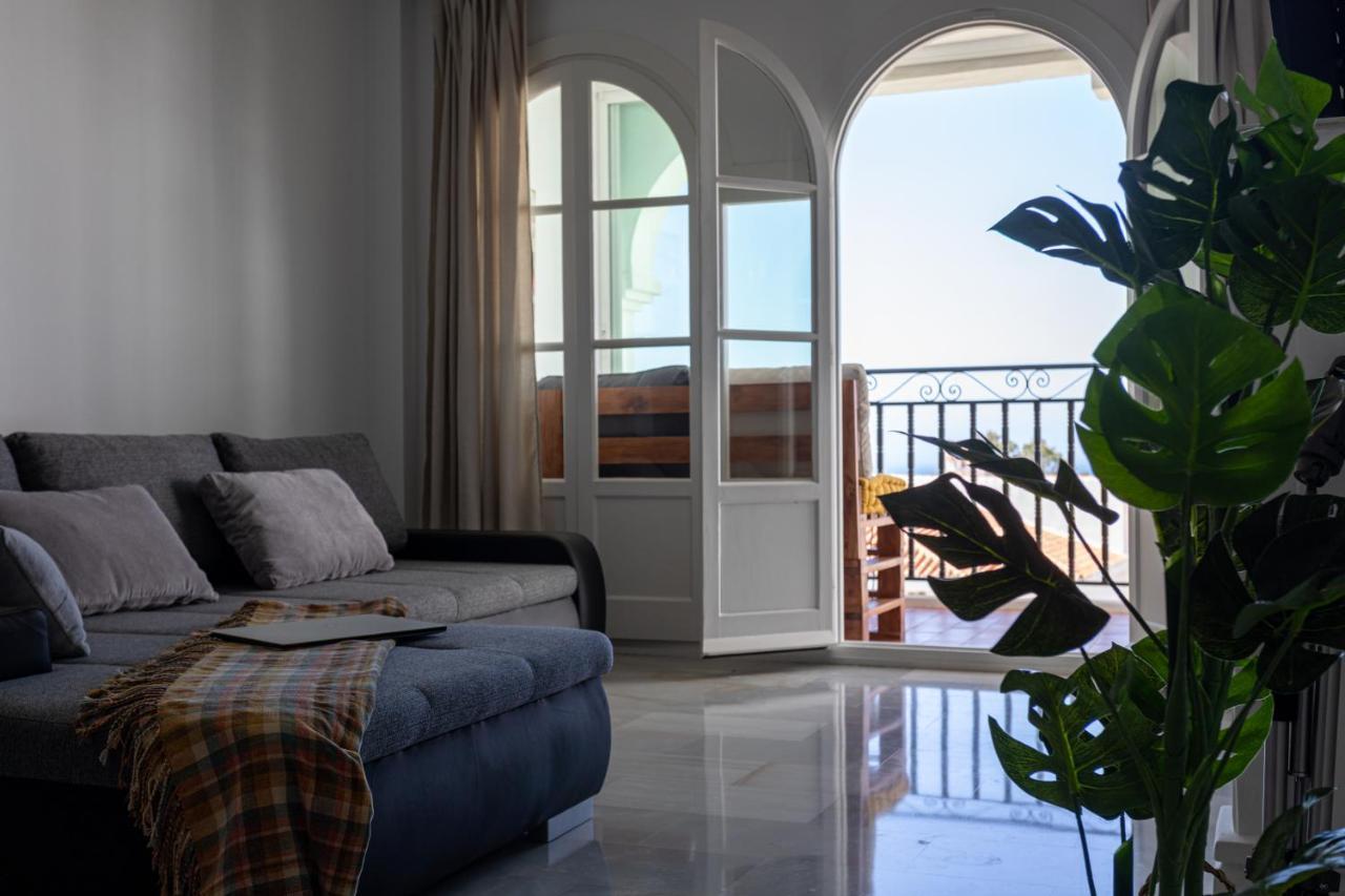 Apartamento Lavistaazul - 2br W/ Terrace & Sea Views *