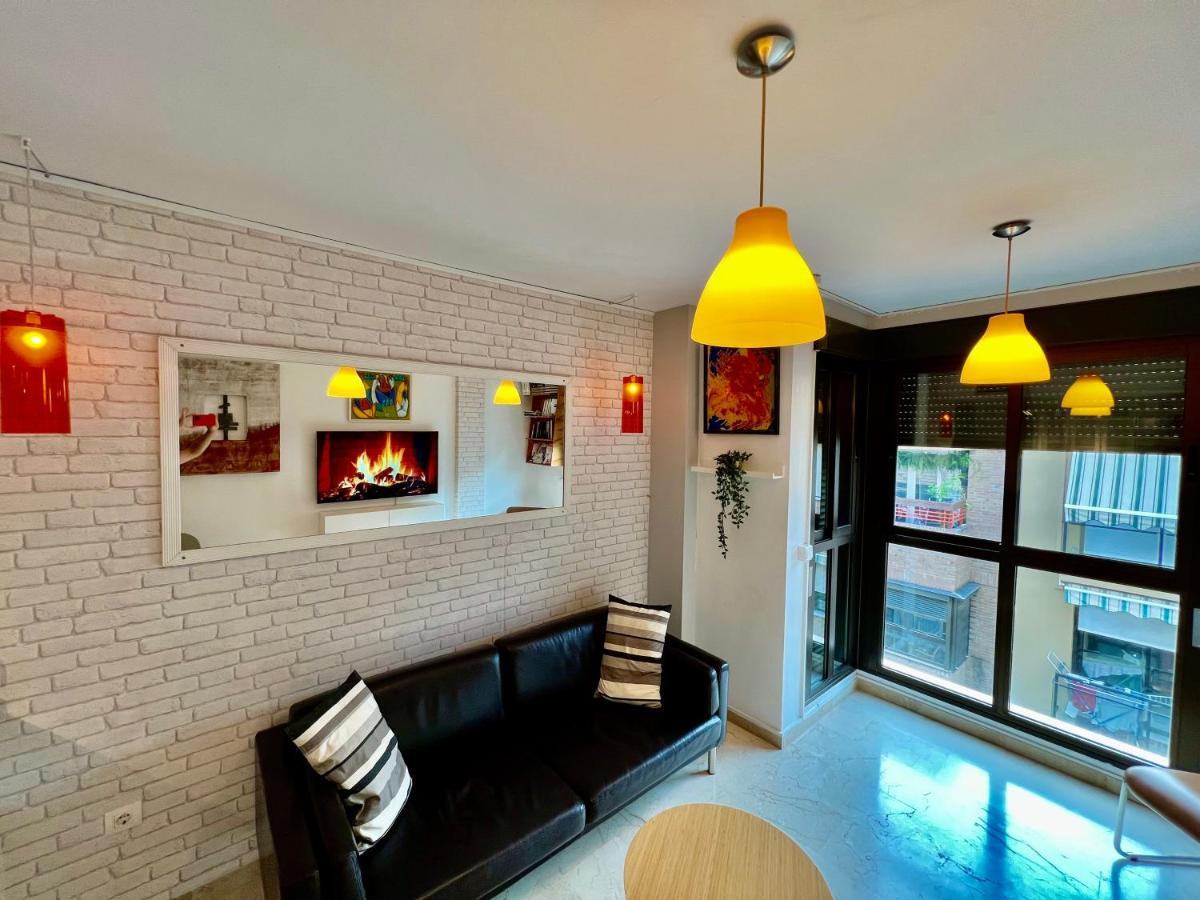 Apartamento Penthouse With 45 M2 Private Terrace Málaga