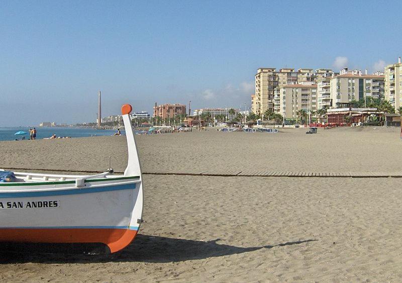 Huelin, A 5 Minutos A Pie De La Playa Málaga