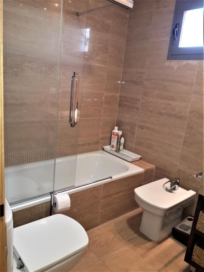 Atico Mirador Paseo Antonio Banderas Primera Linea De Playa Y Piscina Apartamento