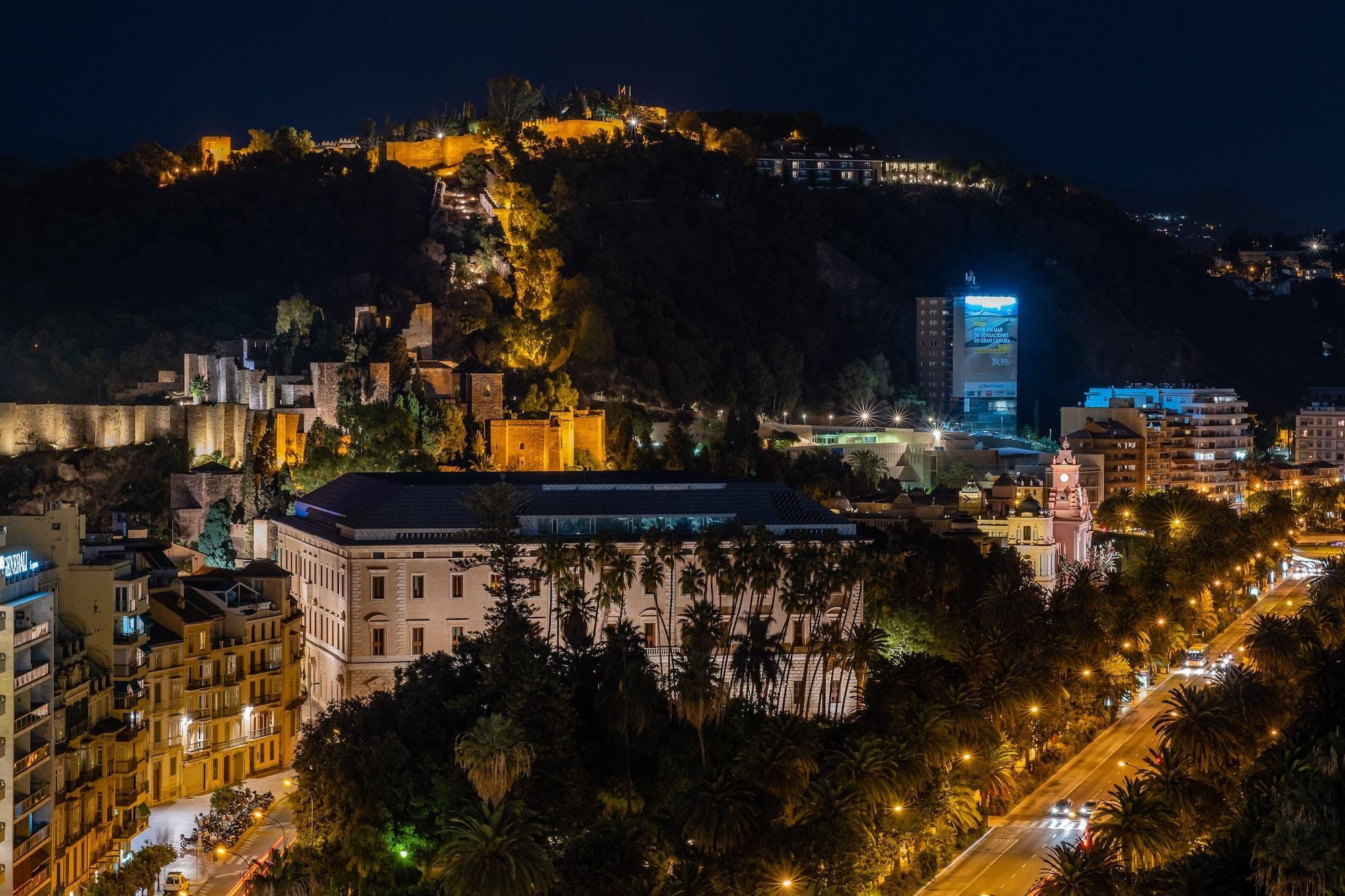 Soho Boutique Equitativa Hotel 4*