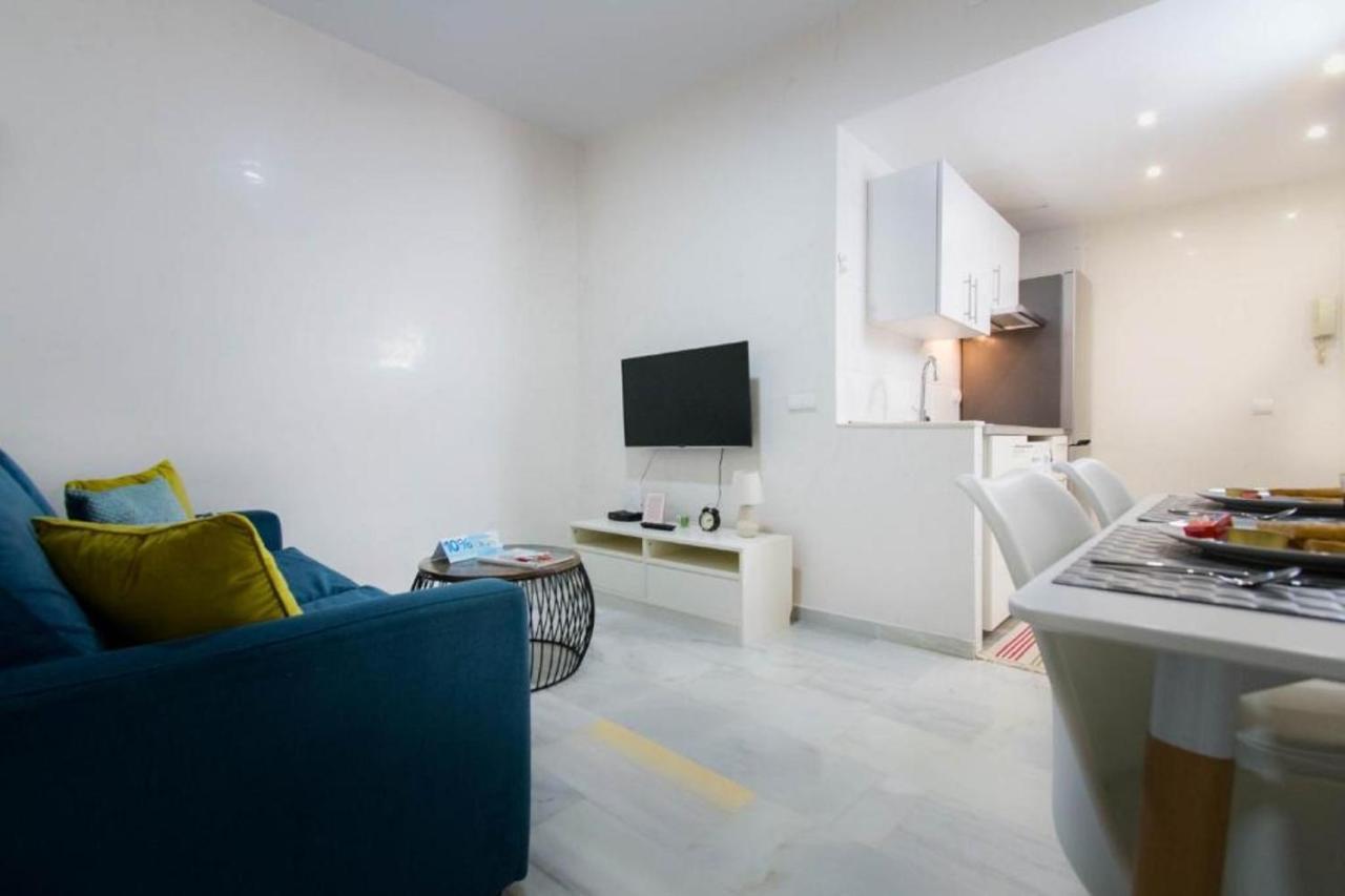 Holidays2malaga Eduardo Ocon Ground Floor Renovated In The Center Apartamento Málaga