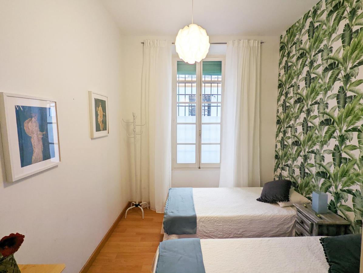Espacioso En Plaza De La Merced, Exterior Con Patio, En Centro Histórico Apartamento Málaga