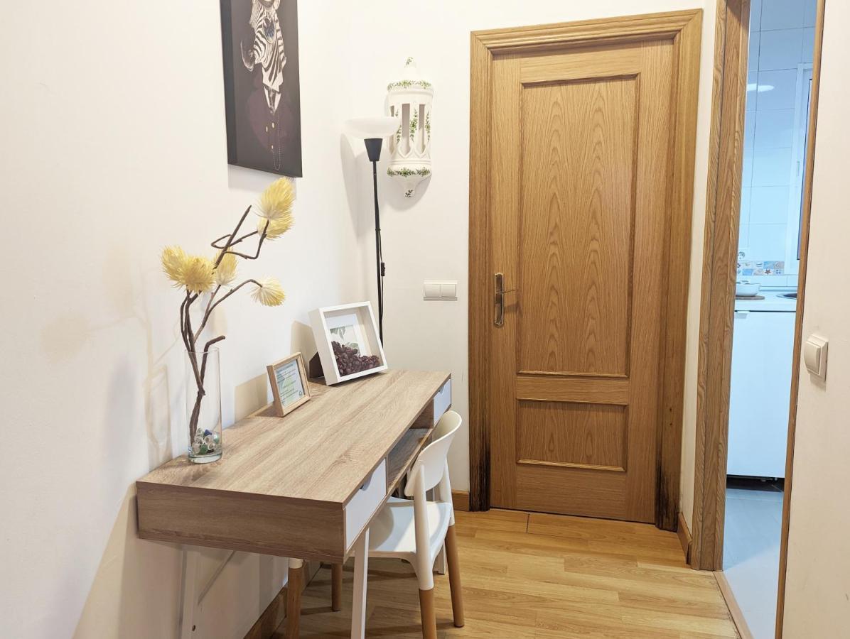 Apartamento Espacioso En Plaza De La Merced, Exterior Con Patio, En Centro Histórico