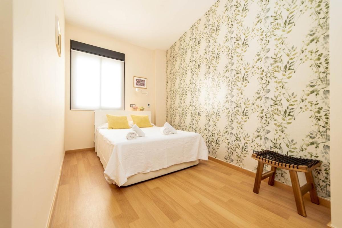 Apartment -malagasunapts- Stylish Centre Pool&parking Malaga