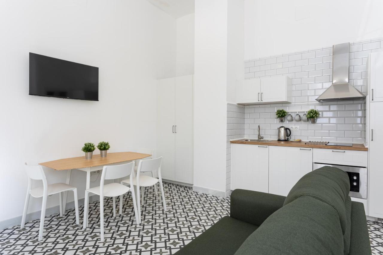 Apartment Holidays2malaga Picasuss Loft New Built Close Huelin And Promenade *
