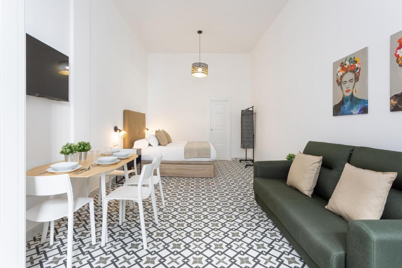 Holidays2malaga Picasuss Loft New Built Close Huelin And Promenade Malaga
