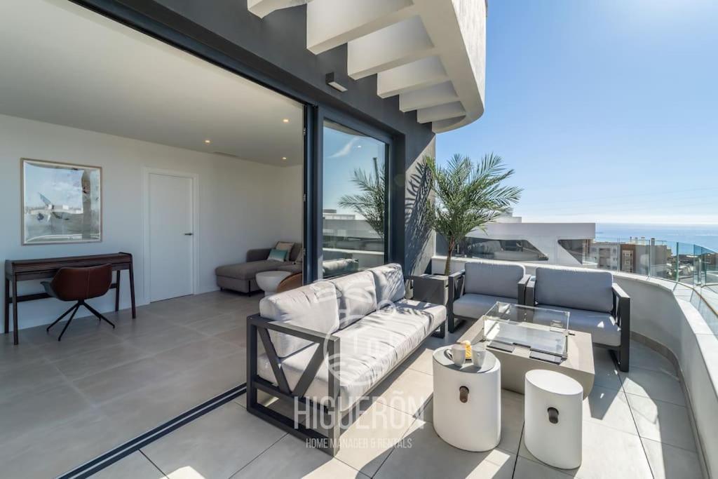 Higueronrentals Twin * Malaga