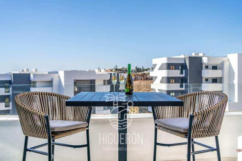 Apartment Higueronrentals Twin *