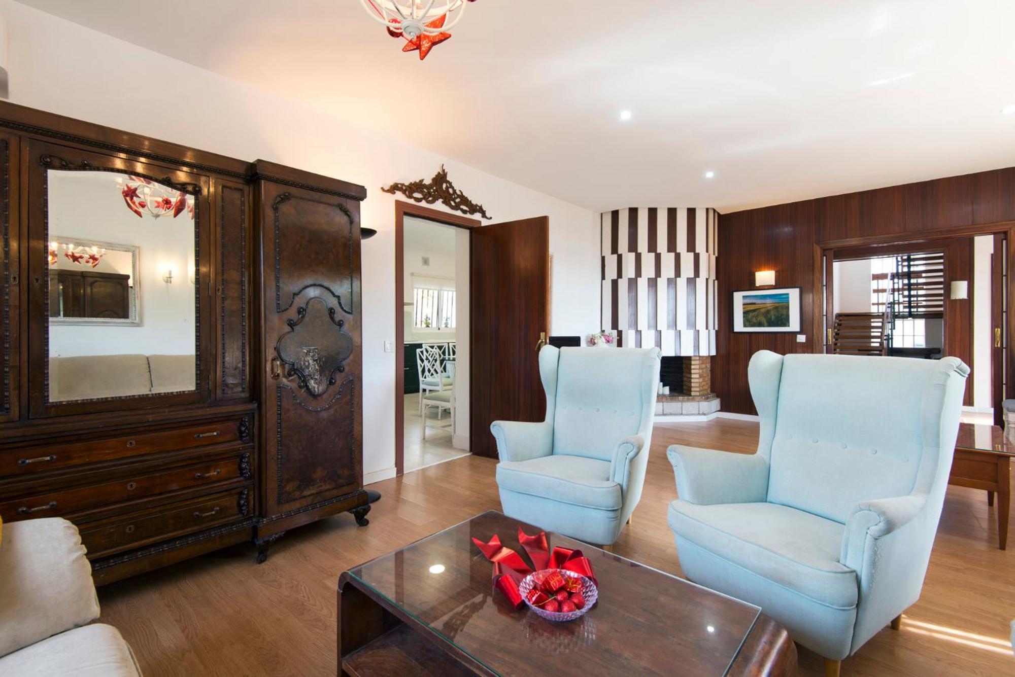 Сasa de vacaciones Queen Of The Ocean Villa: Stately Style House With Pool