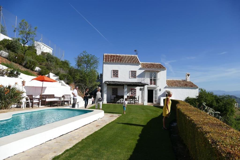 Villa Charming Spanish In Beautiful Nature *