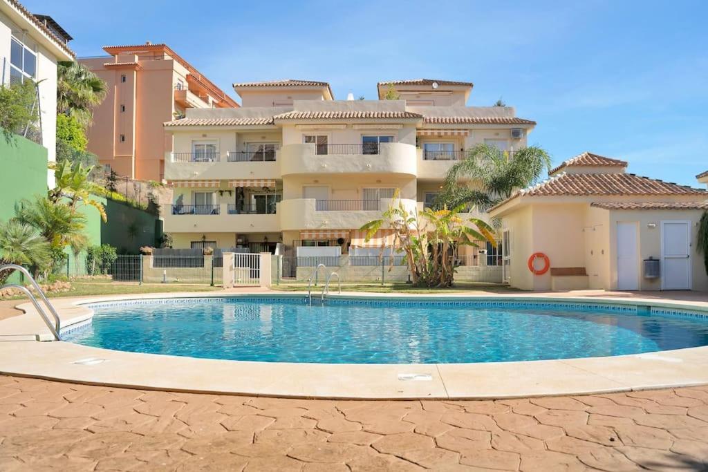 Apartamento Con Terraza Y Acceso A La Piscina En Mijas - Ocean Golf 25
