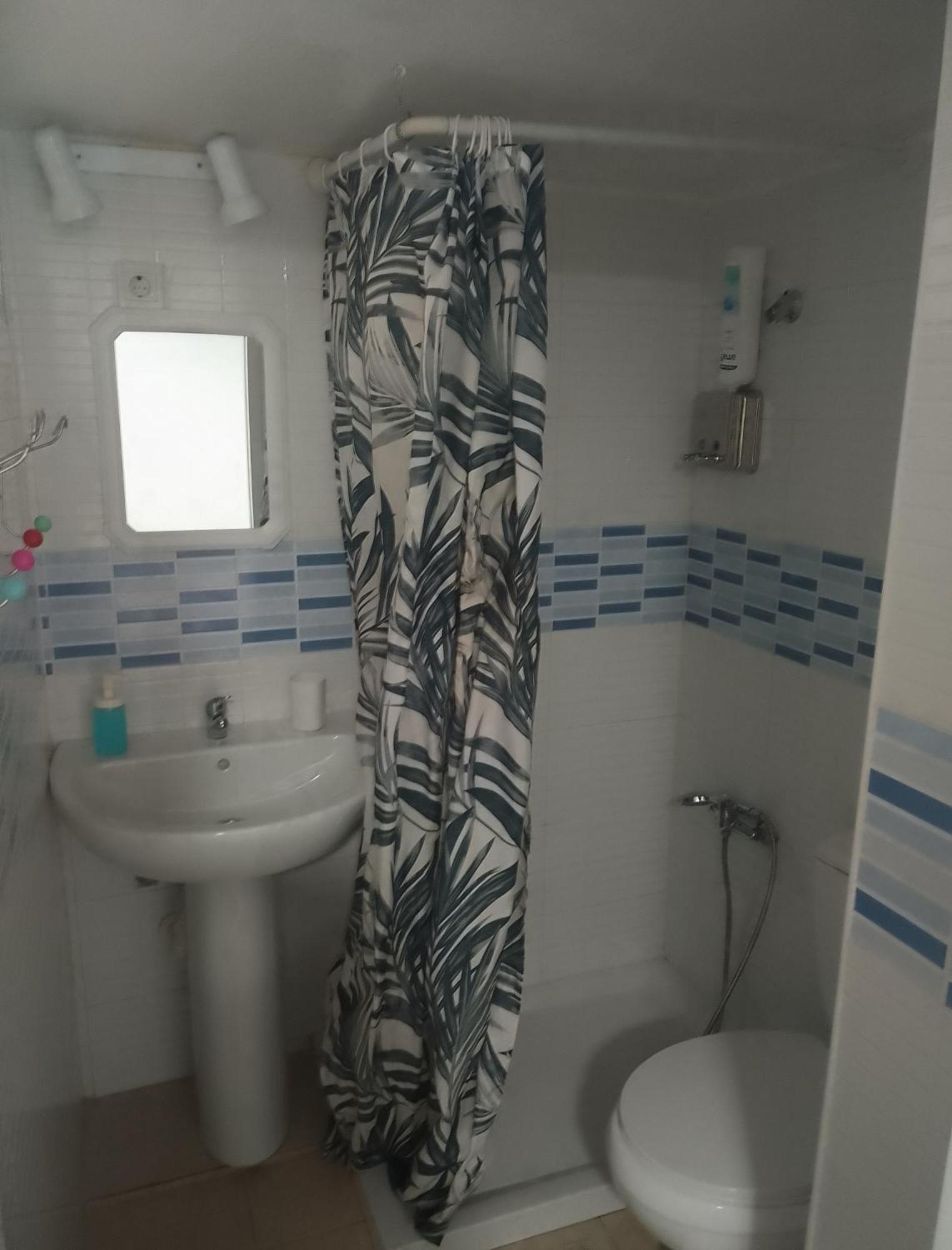 Apartamento Serrano Con Terraza