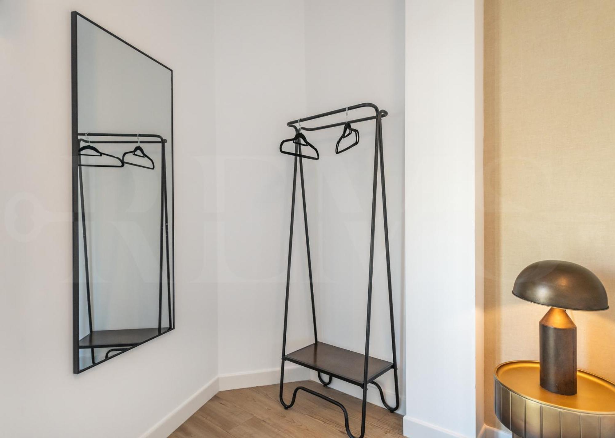 Vibrant With Terrace By Rems Apartamento *