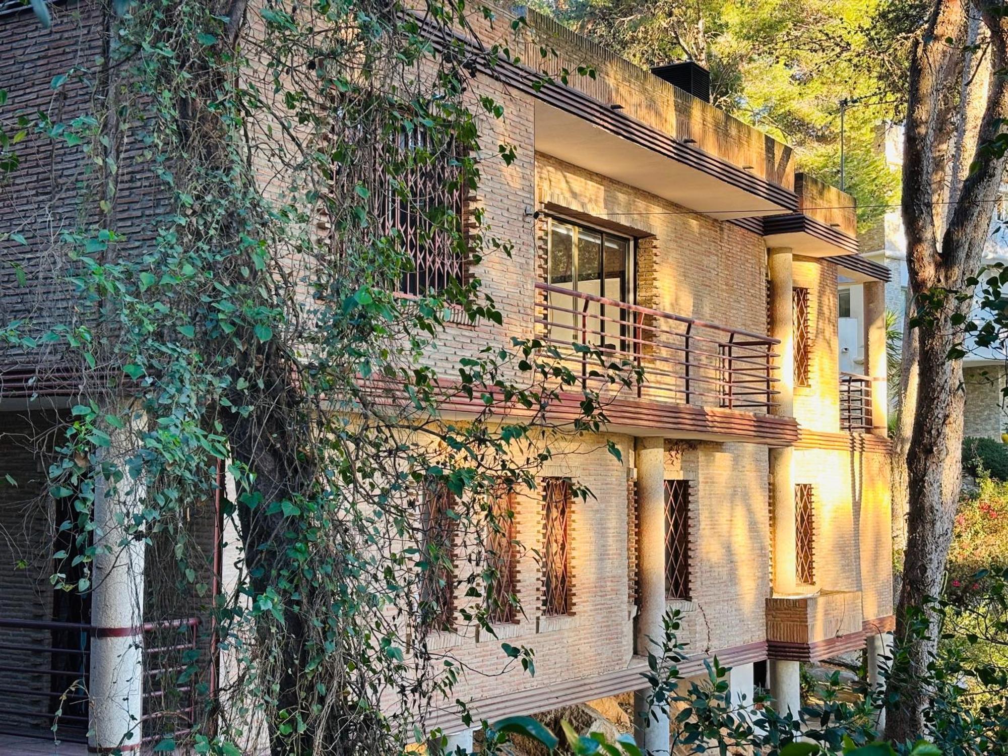 Villa Oasis Pinares De San Anton -pool, Sea, Near Center- *
