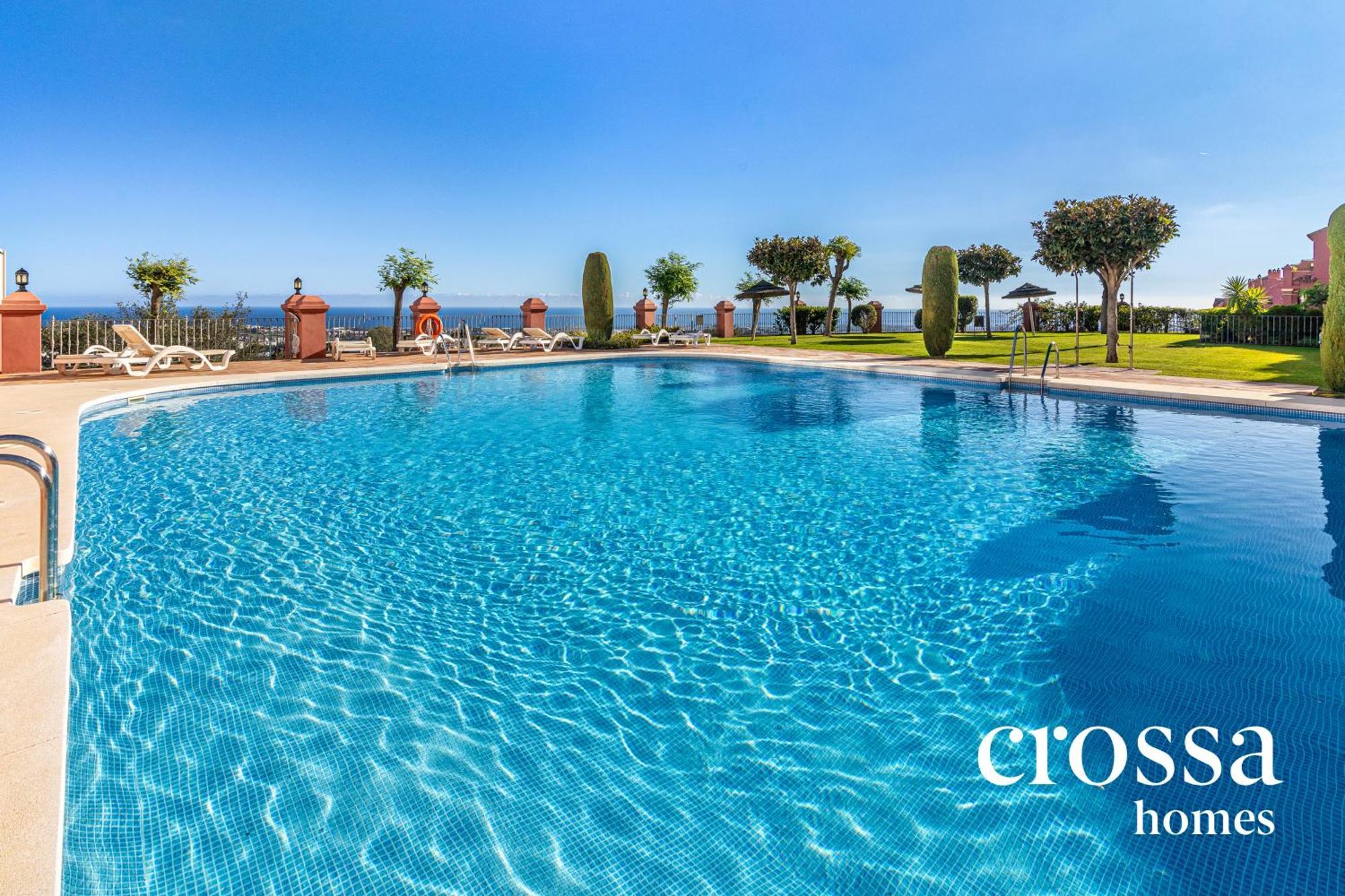 Elegant Golf Apt, Peace, Pool, Panoramic Views * Málaga