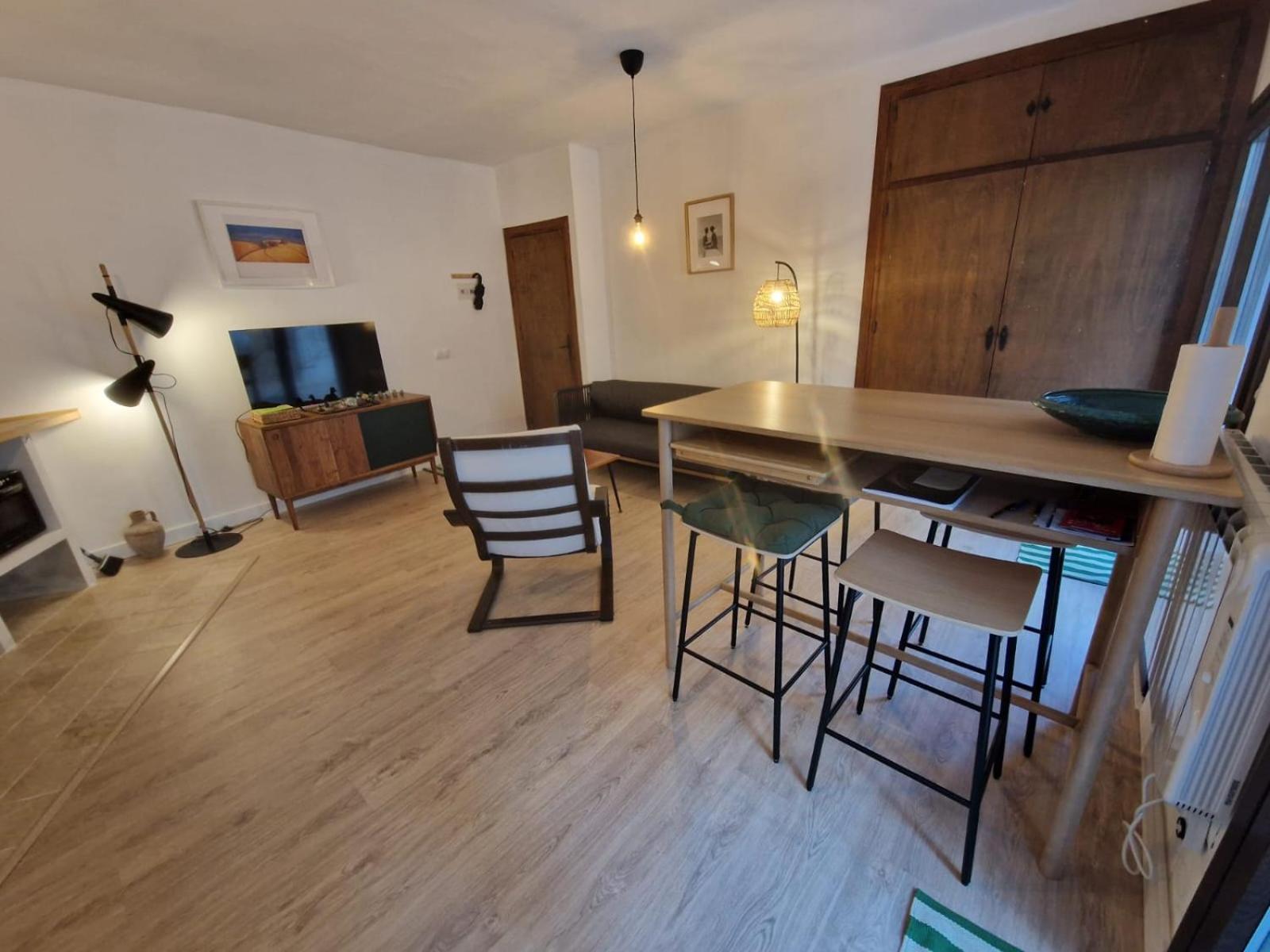 Amplia Y Tranquila Con Bano Privado En Piso Compartido Malaga