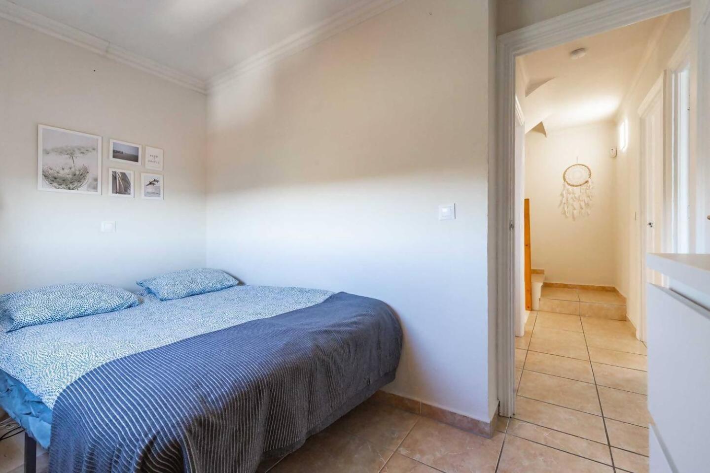 Cyv 3 Bedrooms, Rooftop Terrace Magnificent Views Apartment