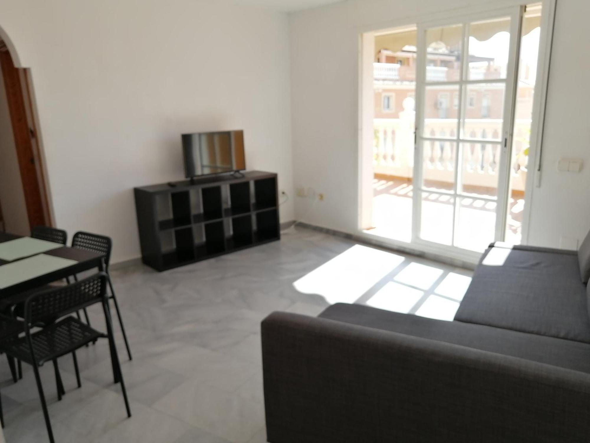 Lovely Penthouse In Front Of The With Free Parking Apartamento Málaga
