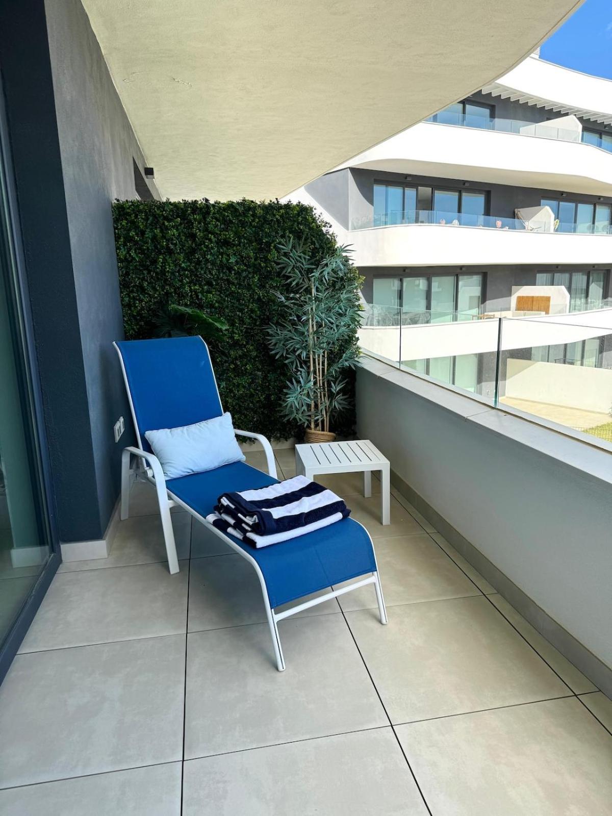 Costa Muro Suites, Mediterranean In El Higueron Apartamento *
