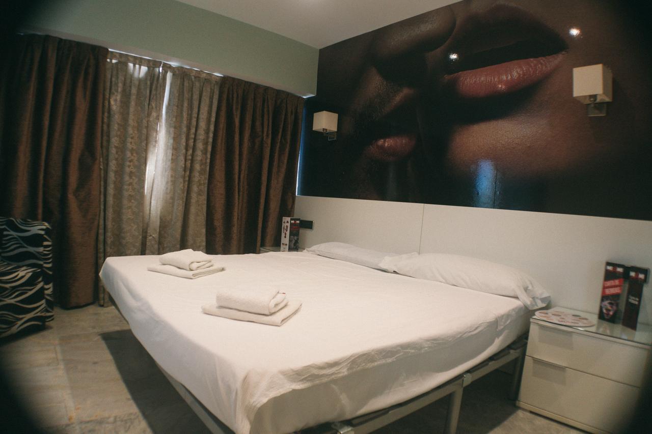 Miami Adults Only Love hotel *