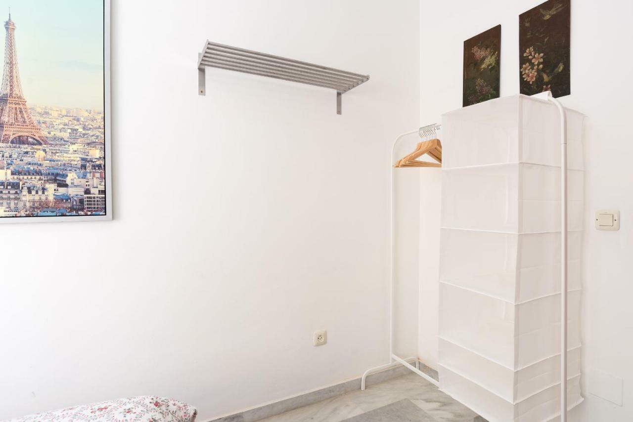Ambc-very Quiet Steps Away From Old Town Málaga