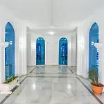 Apartamento frente a la playa con gran terraza