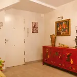 Félix Sáenz RooMalaga by Bossh Apartments