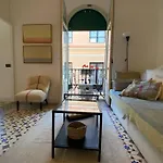 Casa de Los Escuderos Malaga Centro Histórico