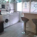 Bonito apartamento cerca del puerto