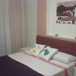 Bonito apartamento cerca del puerto