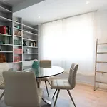 Soho Premium 3 Bedrooms Apartment