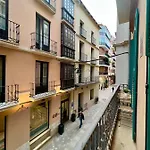 ELE Apartments Compañía