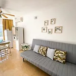 Precioso estudio en 1ª linea de playa