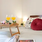 -Malagasunapts- Citycentre Private Terrace