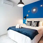 C10 - Alluring Apartment In Malaga Downtown