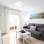 Holidays2Malaga Capuchinos French balconies, private parking, WiFi&Air con