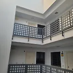 Hello Malaga Loft Center Top
