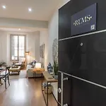 Dreamy Mediterranean Apartment With Parking - Center By Rems
