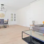 Impresionante Apartamento En Playa De La Malagueta