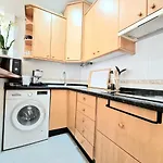 Aa Guest - Victoria Center Eco Apartment