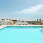 Cosmopolitan Apt & Malaga Beach