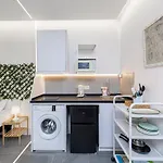 Fabuloso Calle Alamos Suites Estudio