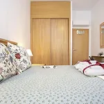-Malagasunapts-Cervantes Pool&Parking